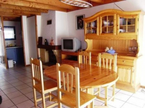 Appartement T3 chaleureux, 7 pers, cheminée, animaux admis, WiFi, proche commerces - FR-1-402-87